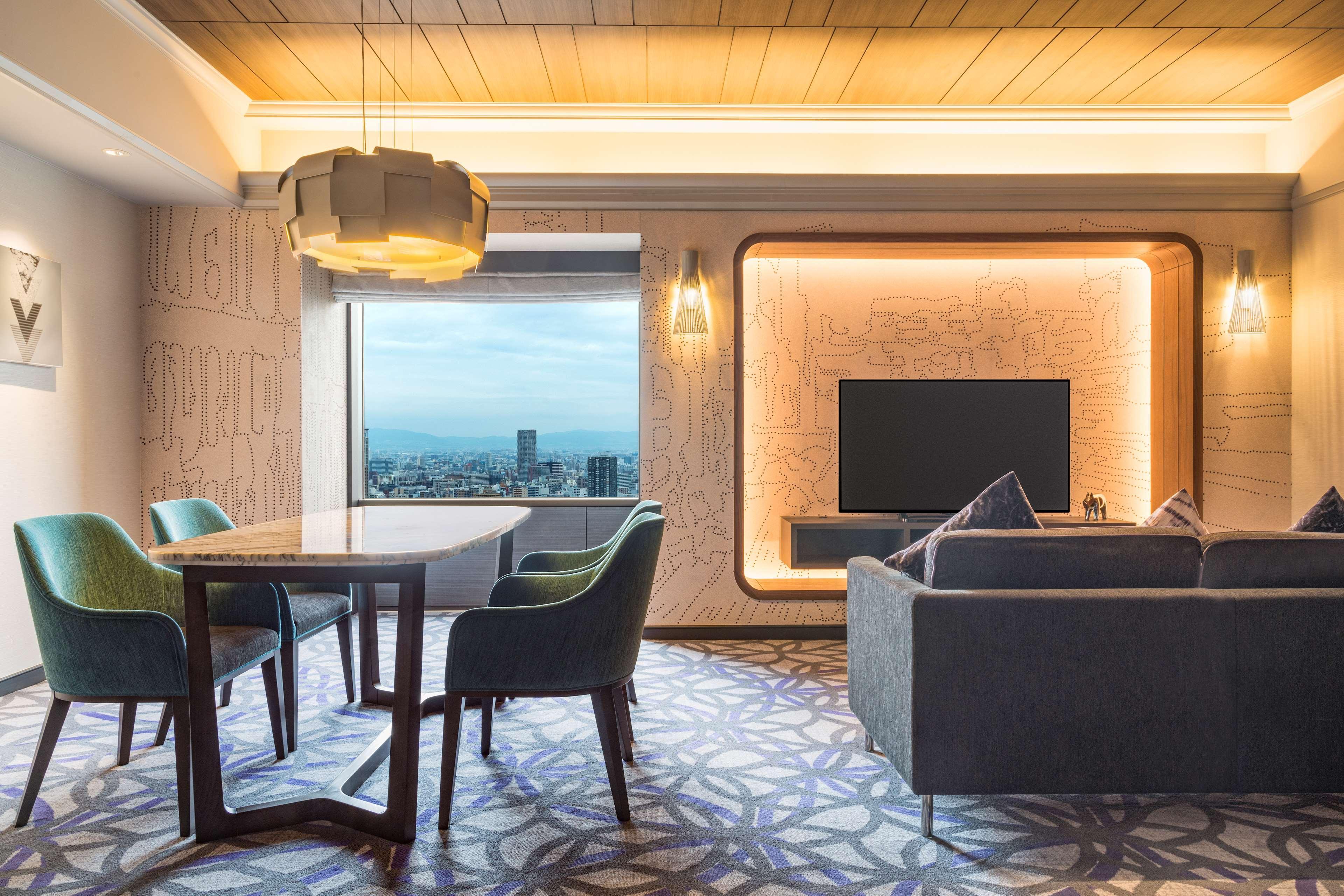 Swissotel Nankai โรงแรม