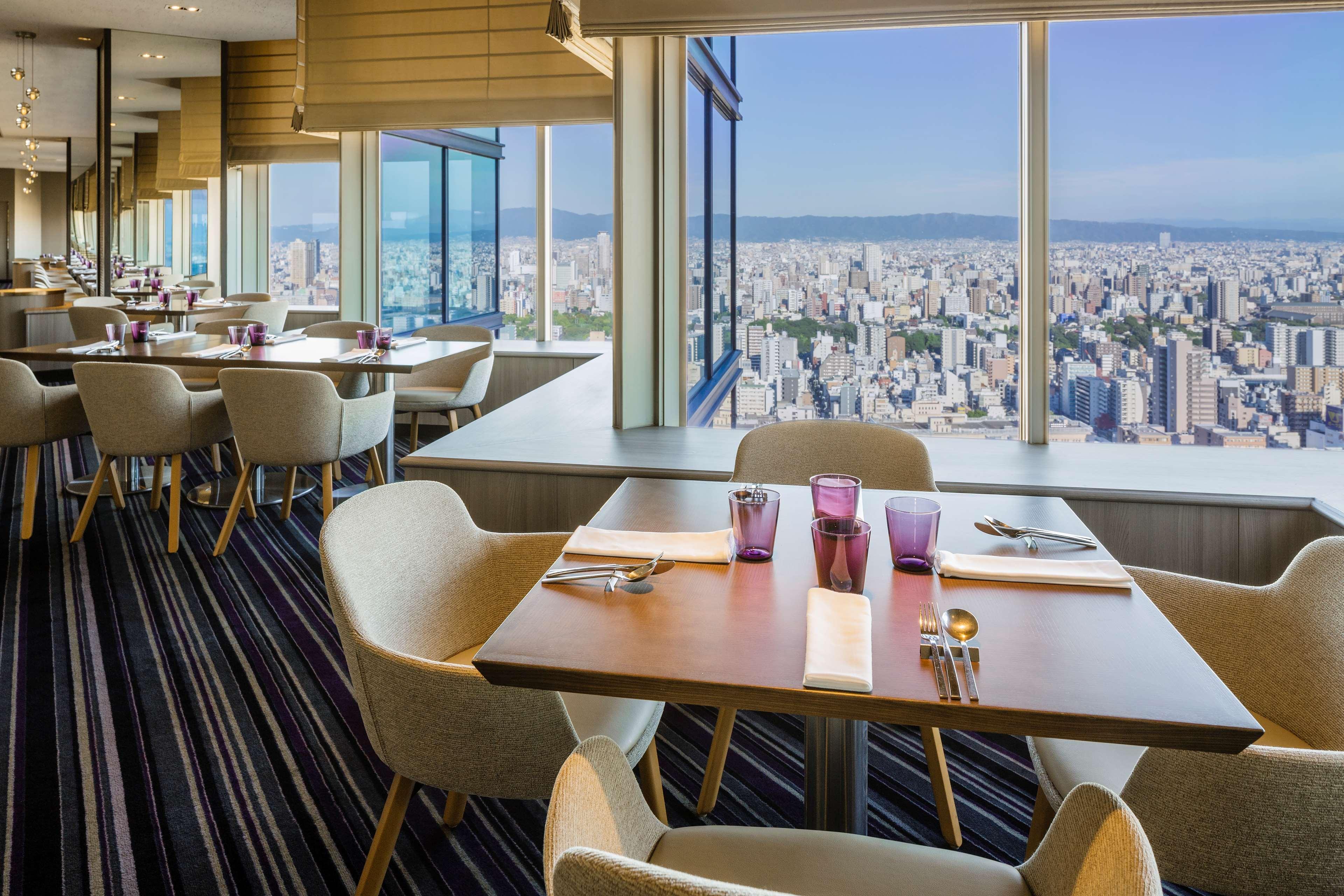 โรงแรม Swissotel Nankai