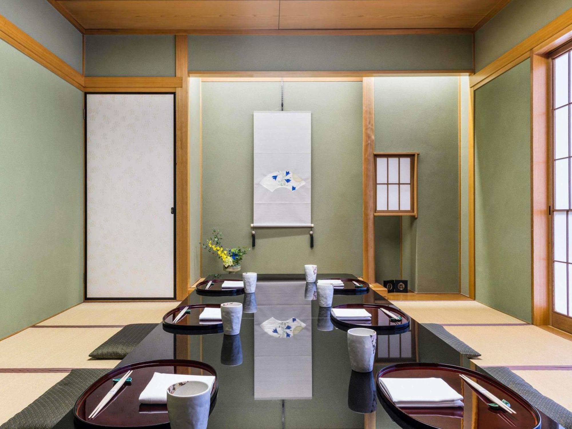 Swissotel Nankai โรงแรม